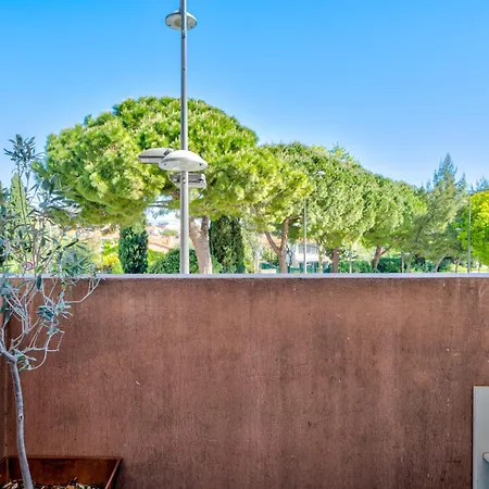 Rochat - Welkeys Apartman